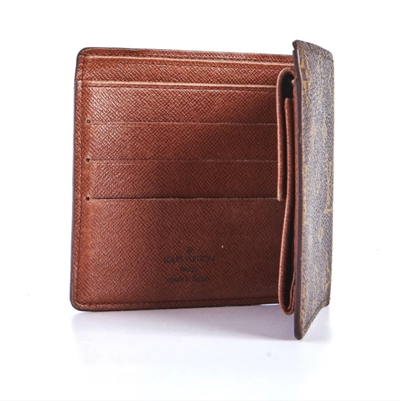 ❣️Louis Vuitton Men's Marco Wallet❣️ - Picture 5 of 17